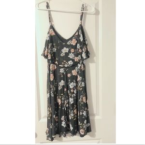 Adorable summer dress with floral print